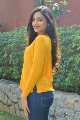 Srinidhi Shetty New Photos